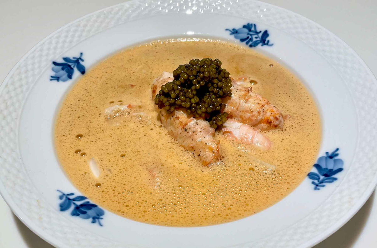 Jomfruhummerbisque med Caviar