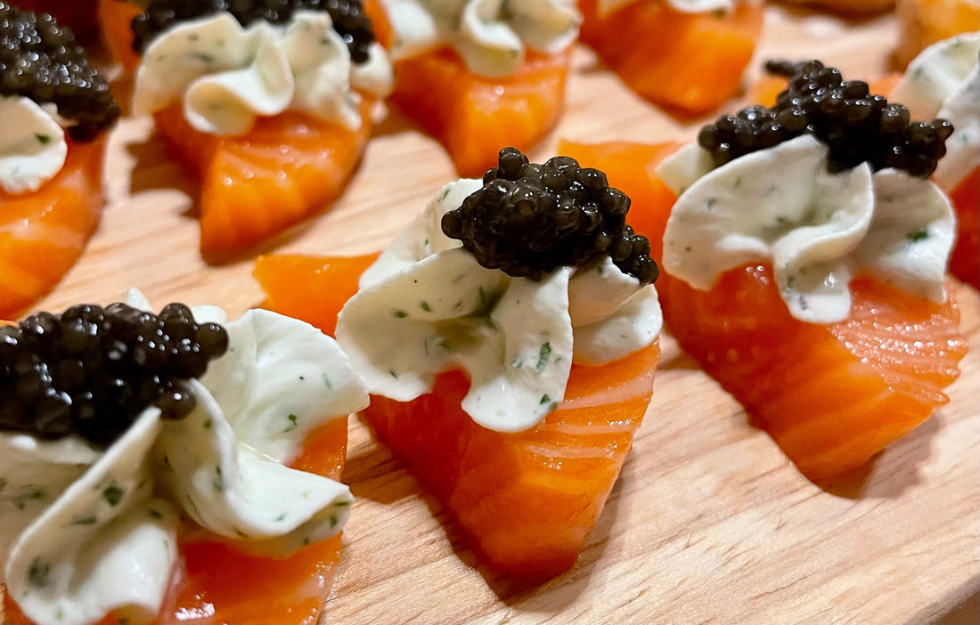 Laks med urtecreme og Baerii Caviar