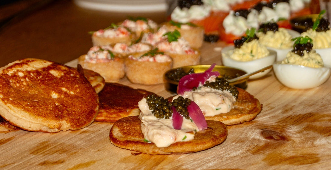 Blinis med Laksesalat og Ossetra Caviar